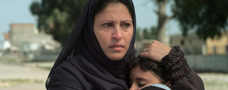 Aya — production still