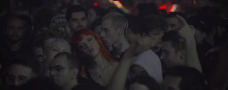 Dustin — production still