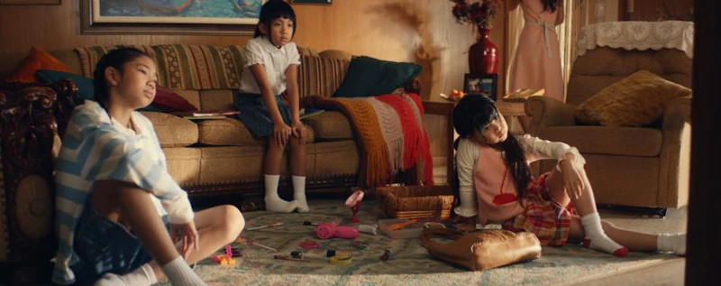 Hello From Taiwan — production still