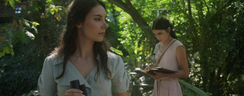 Topology of Sirens — production still