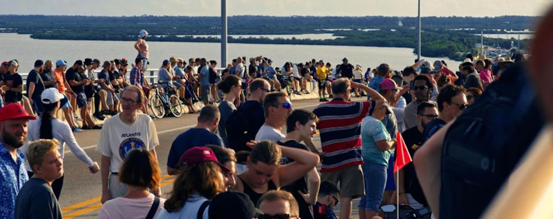 Space Coast — production still